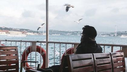 爱游戏娱乐网址-俄罗斯队重组阵容，欧洲门票争夺战打响，俄罗斯 国家队