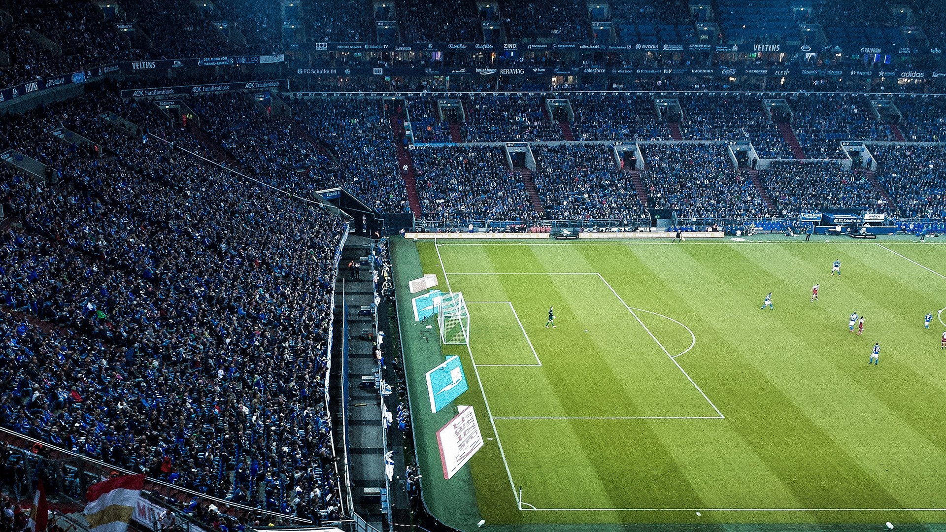 随机以赛事带动旅游，足球带火特色小镇发展，足球小镇规划